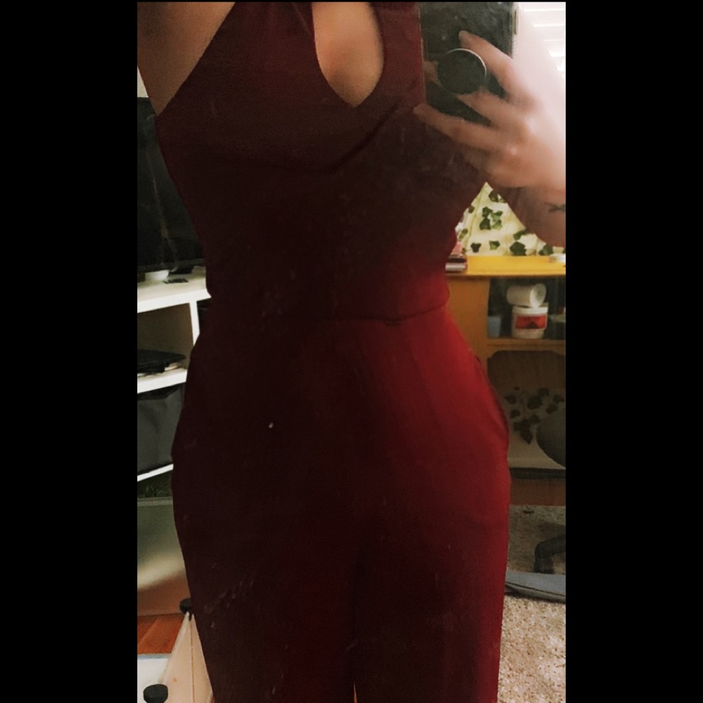 Red jumpsuit - Picture 4 of 8